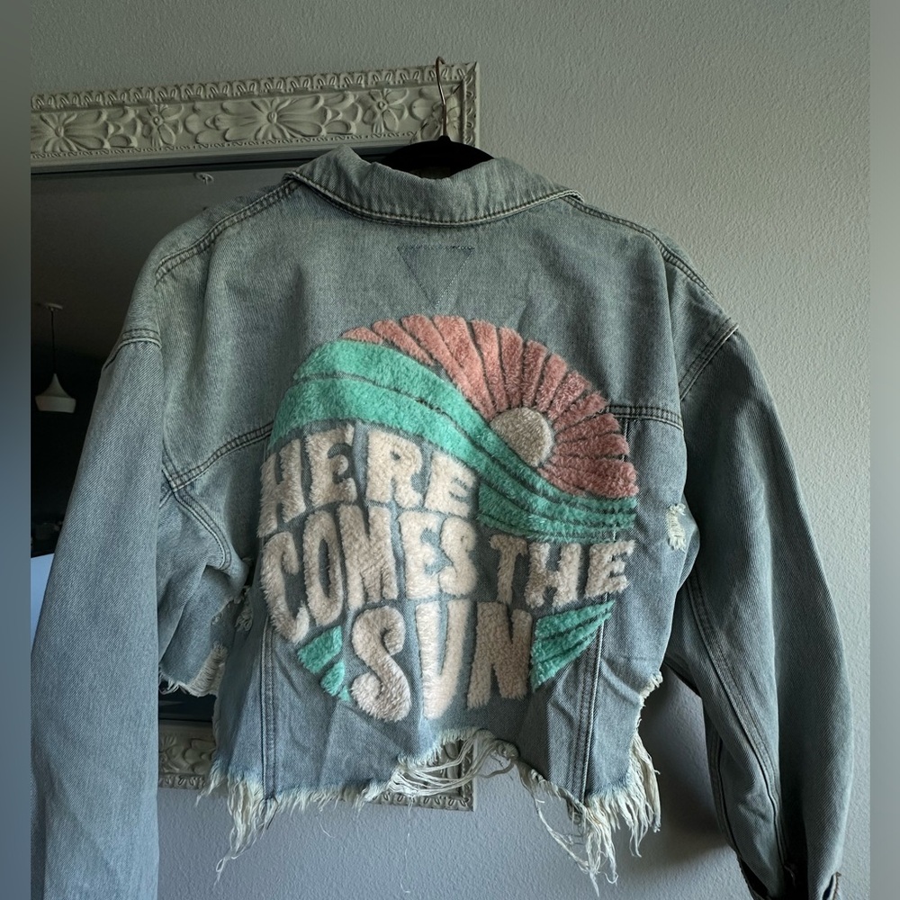 Trio Urban cropped denim jacket